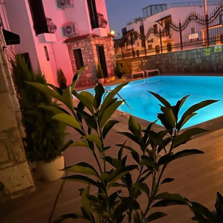 Wb Weekend Otel Bodrum Buitenkant foto